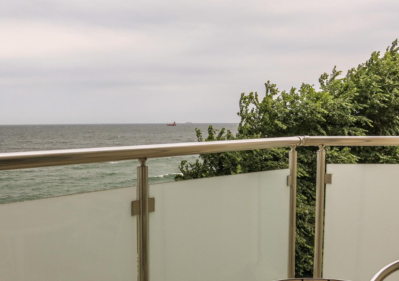 Family Hotel Albizia Beach Varna Exterior foto